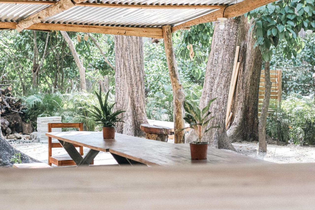 Zeneidas Surf Garden Playa Santa Teresa  Bagian luar foto